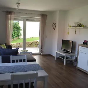 Ruhige In Der Rhoener Apartment